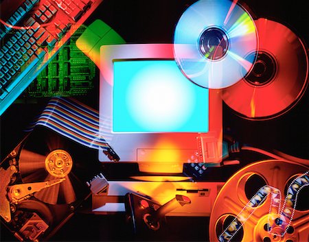 simsearch:700-00094661,k - Collage d'ordinateur avec la bobine de Film de disques, clavier d'ordinateur et Film Photographie de stock - Rights-Managed, Code: 700-00017727