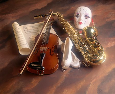 simsearch:6102-03748485,k - Musical Instruments Stock Photo - Rights-Managed, Code: 700-00010053