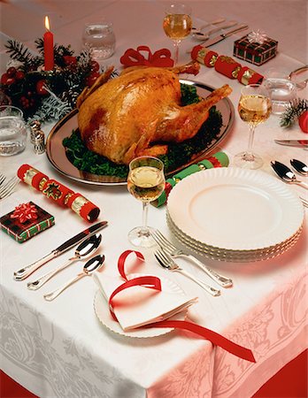 simsearch:600-01838225,k - Table Set for Christmas Dinner Stock Photo - Rights-Managed, Code: 700-00012168