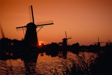 simsearch:700-01196029,k - Silhouette of Windmills at Sunset The Netherlands Stock Photo - Rights-Managed, Code: 700-00012660