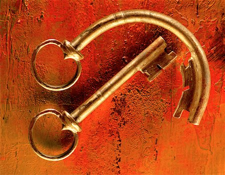 simsearch:700-00023730,k - Straight Skeleton Key with Curved Skeleton Key Stock Photo - Rights-Managed, Code: 700-00026219