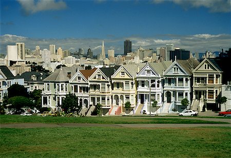 simsearch:841-06031845,k - Steiner Street, by Alamo Square San Francisco, California, USA Stock Photo - Rights-Managed, Code: 700-00026721