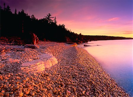 simsearch:700-00013865,k - Halfway Bay at Sunrise Bruce Peninsula National Park Ontario, Canada Stock Photo - Rights-Managed, Code: 700-00027438