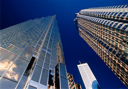 simsearch:700-00082181,k - Looking Up at Office Towers Toronto, Ontario, Canada Stock Photo - Rights-Managed, Code: 700-00027772