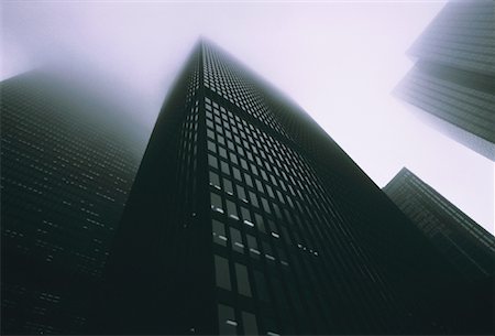 simsearch:700-00082181,k - Looking Up at Office Towers in Fog, Financial District Toronto, Ontario, Canada Stock Photo - Rights-Managed, Code: 700-00022352