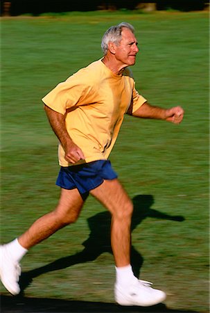 simsearch:400-04535435,k - Mature Man Jogging Stock Photo - Rights-Managed, Code: 700-00036911