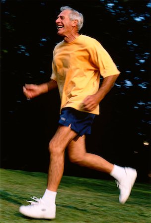 simsearch:400-04535435,k - Mature Man Jogging Stock Photo - Rights-Managed, Code: 700-00036912