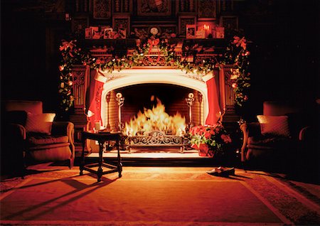 Fireplace with Christmas Decorations Stock Photo - Rights-Managed, Code: 700-00046644