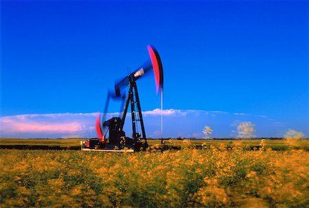 Oil Pump Jack in Motion Alberta, Canada Stock Photo - Rights-Managed, Code: 700-00048904