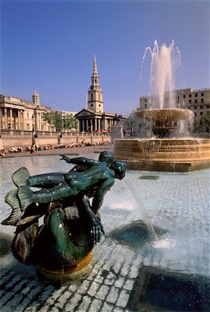 simsearch:700-00150365,k - Fountains, Trafalgar Square London, England Stock Photo - Rights-Managed, Code: 700-00040597