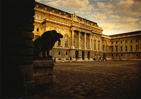 simsearch:400-05716374,k - Lion Statue and Courtyard Budapest, Hungary Stock Photo - Rights-Managed, Code: 700-00054413