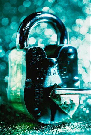 simsearch:700-00023730,k - Close-Up of Key and Padlock Stock Photo - Rights-Managed, Code: 700-00054597