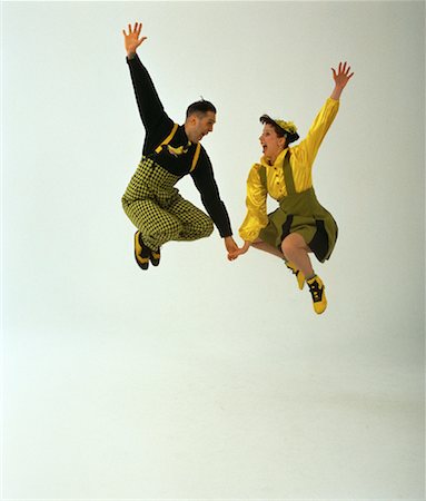 swings - Couple sautant en l'Air, main dans la main, Swing danse Photographie de stock - Rights-Managed, Code: 700-00056209