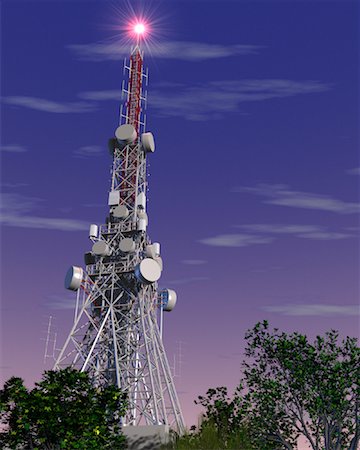 simsearch:700-00022194,k - Microwave Transmission Tower at Dusk Foto de stock - Con derechos protegidos, Código: 700-00056946
