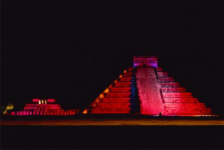 Kukulkan Pyramid and The Temple Of The Warriors at Night Chichen Itza, Yukatan, Mexico Stock Photo - Rights-Managed, Code: 700-00051576