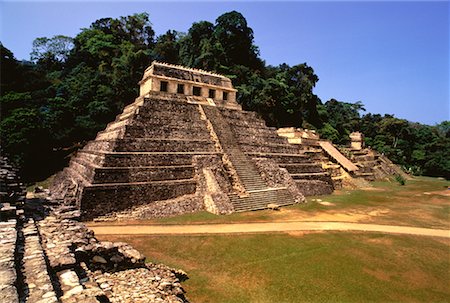 simsearch:700-00183783,k - The Temple of the Inscriptions Mayan Ruins of Palenque Chiapas, Mexico Stock Photo - Rights-Managed, Code: 700-00064890