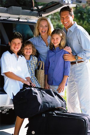 simsearch:700-00073572,k - Portrait of Family with Luggage Near Car Stock Photo - Rights-Managed, Code: 700-00065619