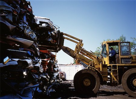 Machine Stacking Cars at Wrecking Yard Stock Photo - Rights-Managed, Code: 700-00066610