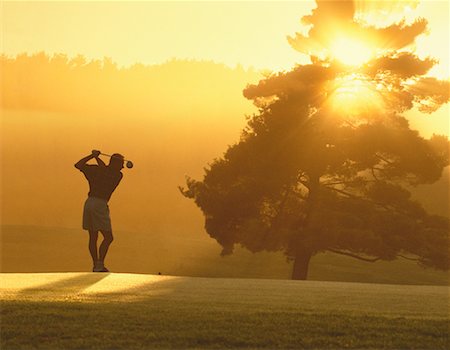 simsearch:700-00153049,k - Back View of Man Golfing at Sunrise Ontario, Canada Stock Photo - Rights-Managed, Code: 700-00067168