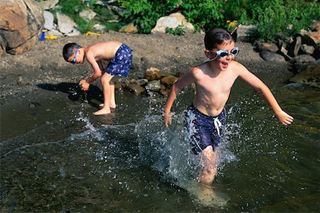 simsearch:700-00020587,k - Two Boys Wearing Goggles and Swimwear, Playing in Lake Stock Photo - Rights-Managed, Code: 700-00067582