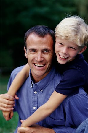 simsearch:700-00069467,k - Portrait of Father and Son Outdoors, Toronto, ON, Canada Stock Photo - Rights-Managed, Code: 700-00069457