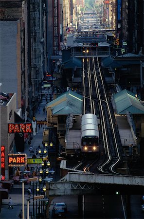 Overview of the El Train and Tracks Chicago, Illinois, USA Foto de stock - Con derechos protegidos, Código: 700-00074500