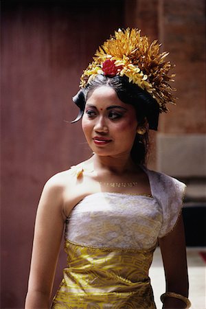 simsearch:700-00079491,k - Portrait of Young Woman in Costume Outdoors Bali, Indonesia Stock Photo - Rights-Managed, Code: 700-00079491