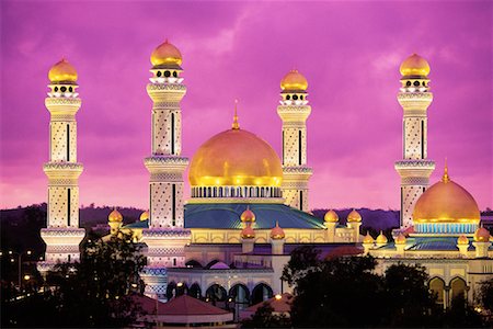 simsearch:877-08897949,k - Waqaf Mosque at Sunset Brunei Darussalam Stock Photo - Rights-Managed, Code: 700-00079591