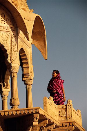simsearch:700-01200131,k - Woman Standing on Balcony Jaisalmer, Rajasthan, India Stock Photo - Rights-Managed, Code: 700-00085984