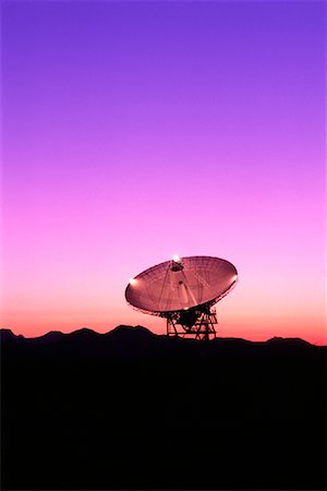 Satellite Dish at Jet Propulsion Lab at Sunset Goldstone, California, USA Stock Photo - Rights-Managed, Code: 700-00081319