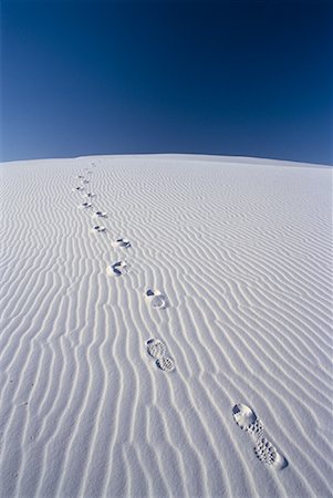 simsearch:862-08091424,k - Footprints on Sand Dune White Sands National Monument New Mexico, USA Stock Photo - Rights-Managed, Code: 700-00082347