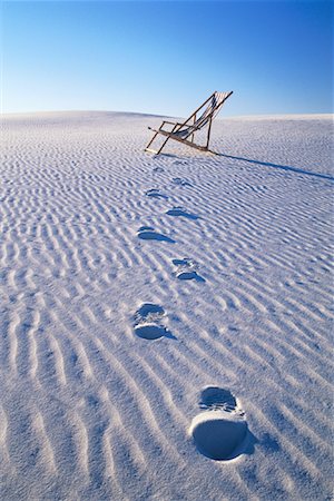 simsearch:862-08091424,k - Footprints and Beach Chair on Sand Dune White Sands National Monument New Mexico, USA Stock Photo - Rights-Managed, Code: 700-00082389