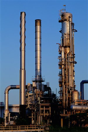 simsearch:700-00018773,k - Petrobras Oil and Gas Refinery Near Rio de Janeiro, Brazil Stock Photo - Rights-Managed, Code: 700-00082582