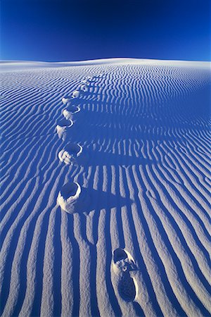 simsearch:862-08091424,k - Footprints on Sand Dune White Sands National Monument New Mexico, USA Stock Photo - Rights-Managed, Code: 700-00082817