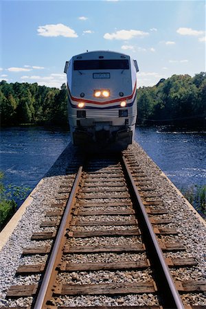 simsearch:700-00082926,k - Front View of Passenger Train Crossing Black Creek Near Jacksonville, Florida, USA Stock Photo - Rights-Managed, Code: 700-00082932