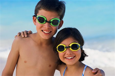 simsearch:700-00083447,k - Portrait of Boy and Girl in Swimwear on Beach Stock Photo - Rights-Managed, Code: 700-00083449
