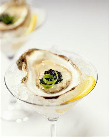 simsearch:700-00023167,k - Oyster With Caviar Stock Photo - Rights-Managed, Code: 700-00094038