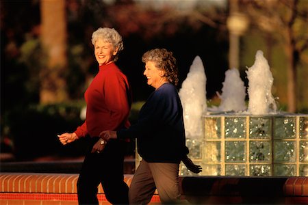 Women Walking by Fountain Stock Photo - Rights-Managed, Code: 700-00098154