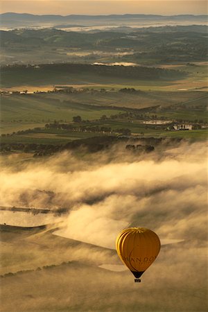 simsearch:700-00056968,k - Hot Air Balloon Over Yarra Valley Victoria, Australia Stock Photo - Rights-Managed, Code: 700-00090716