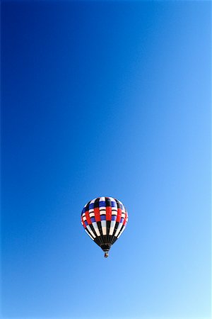 simsearch:700-00056968,k - Hot Air Balloon Stock Photo - Rights-Managed, Code: 700-00092221