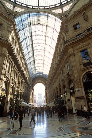 simsearch:700-05821958,k - Galleria Vittorio Emanuele Milan, Italy Stock Photo - Rights-Managed, Code: 700-00155330