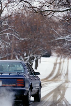 simsearch:400-07215754,k - Car on Snowy Road Stock Photo - Rights-Managed, Code: 700-00156394