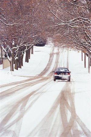 simsearch:400-07215754,k - Car on Snowy Road Stock Photo - Rights-Managed, Code: 700-00156395