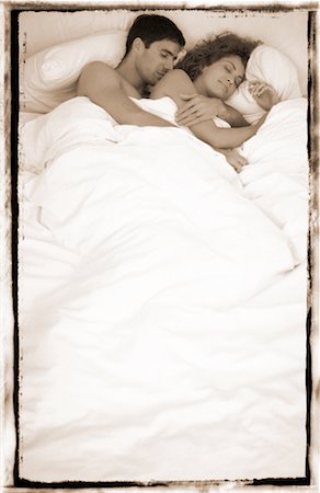 simsearch:614-03648000,k - Couple in Bed Stock Photo - Rights-Managed, Code: 700-00157983