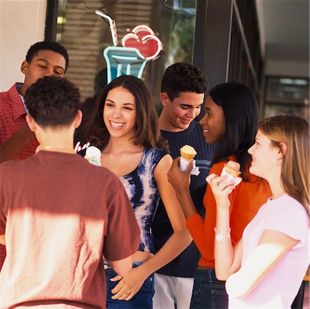 simsearch:700-00159920,k - Teenagers Hanging Out Stock Photo - Rights-Managed, Code: 700-00159941