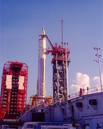 Rocket on Launch Pad Stock Photo - Rights-Managed, Code: 700-00151704