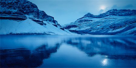 simsearch:700-00549253,k - Bow Lake at Dusk Banff National Park Alberta, Canada Stock Photo - Rights-Managed, Code: 700-00152869