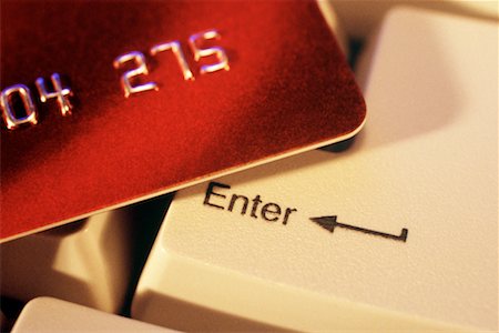 simsearch:700-00478040,k - Close-up of Credit Card and Enter Key Foto de stock - Con derechos protegidos, Código: 700-00152996