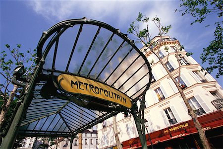 simsearch:600-02637306,k - Abbesses Art Nouveau Subway Montmartre, Paris, France Stock Photo - Rights-Managed, Code: 700-00169485
