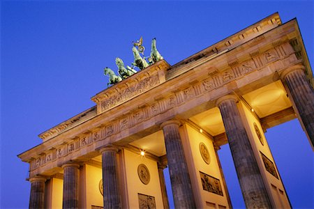 simsearch:700-00948969,k - Looking Up at Brandenburg Gate Berlin, Germany Stock Photo - Rights-Managed, Code: 700-00169556